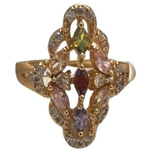 Cute size 8 ring